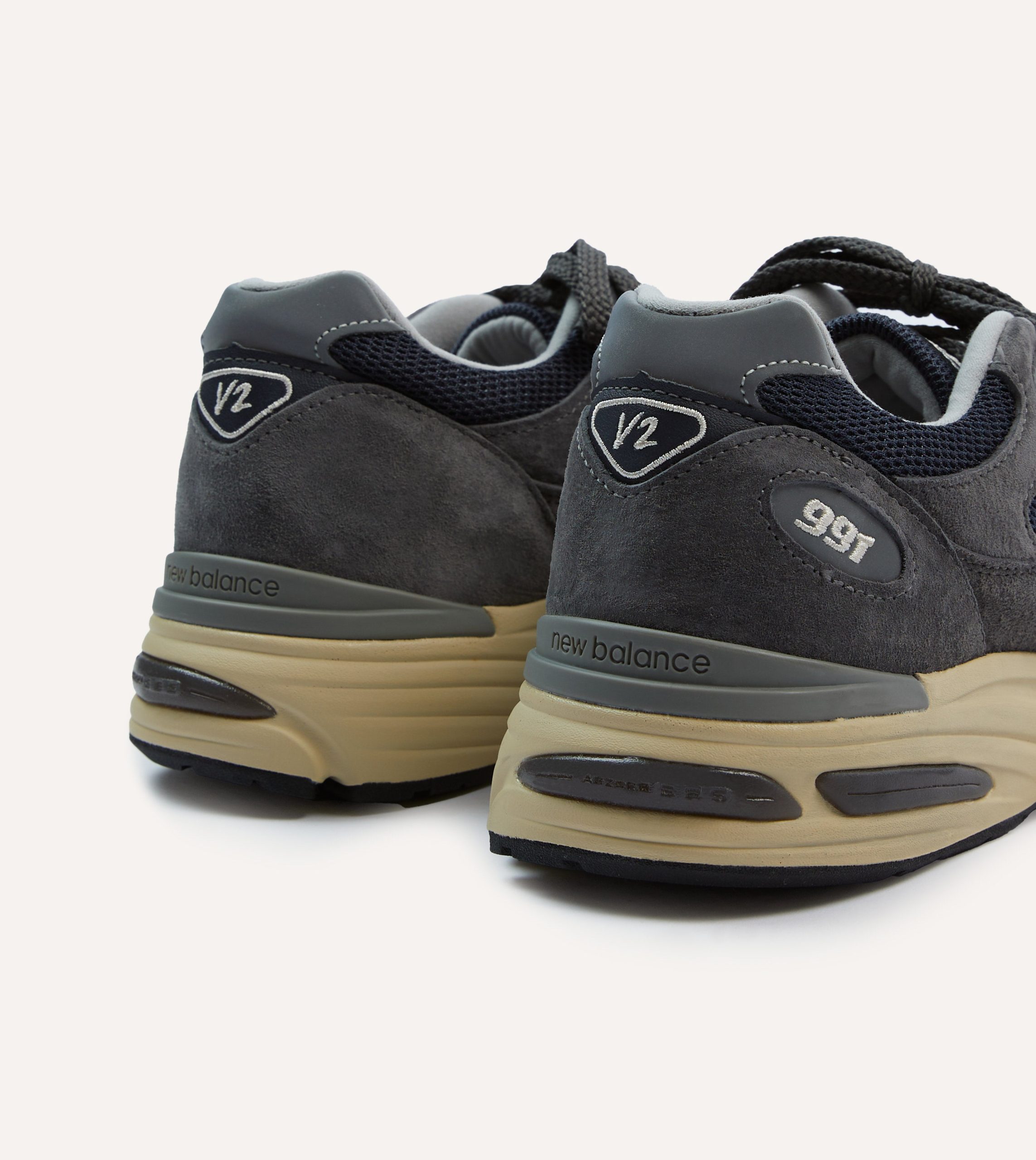 New Balance Dark Gull Grey Made in UK 991v2 Trainers - Image 5
