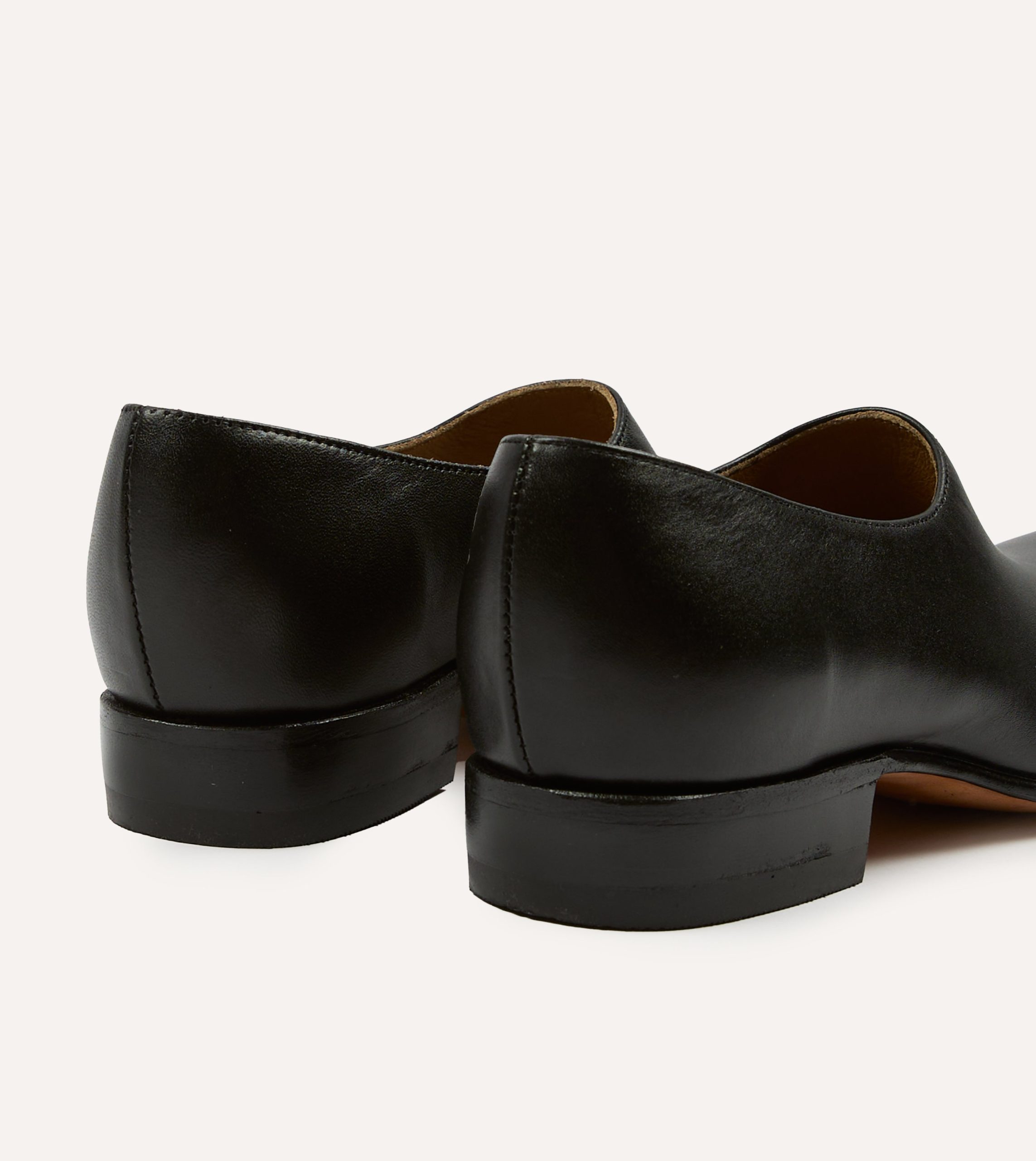 Chamula Black Leather Saarinen Shoe - Image 5