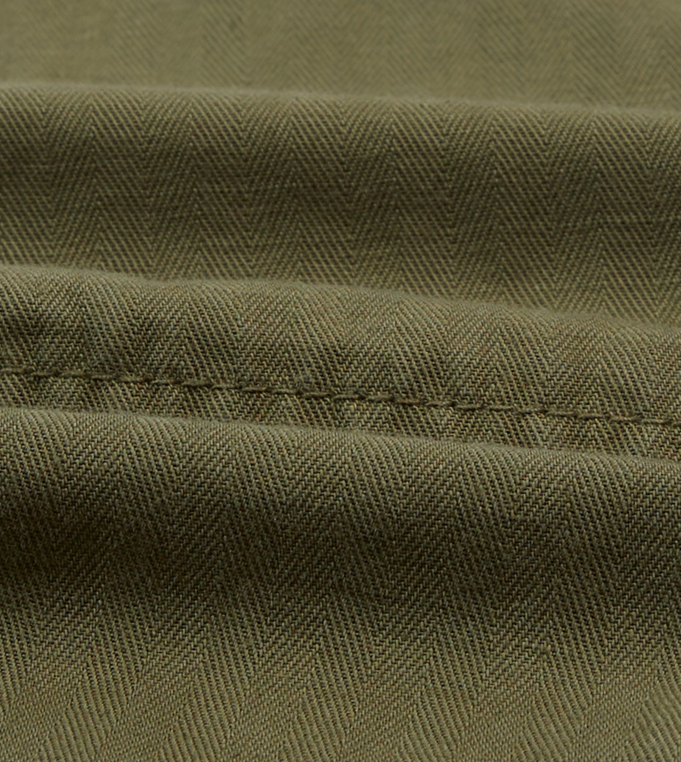 Olive Cotton-Linen Herringbone Fatigue Shorts - Image 2